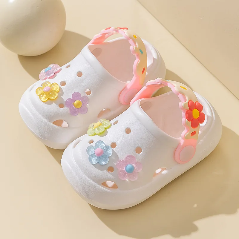 Children Slippers Summer Baby New Cute Flowers Soft Sole Sandals Indoor Soft Anti Slip Girl Sandals Hole Shoes Kids Beach Shoes