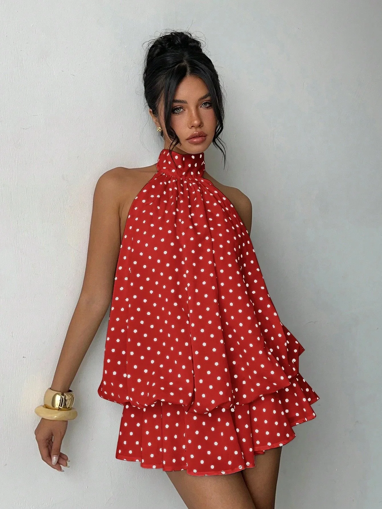 Damen Weiß-Schwarzes Polka-Dot Halter-Minikleid Sommer Ärmelloses Rüschen-Stufenkleid Elegantes Party-Clubwear A-Linien-Kleid – Detail 7