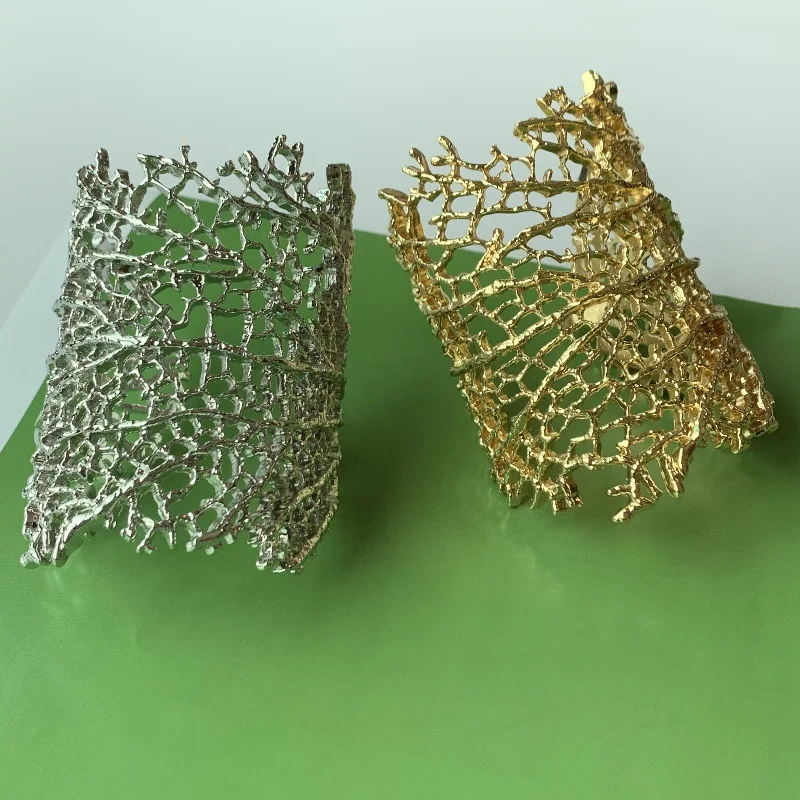 خمر الجوف المعادن المرجان الملمس سوار مفتوح للنساء الأوروبية والأمريكية شخصية مبالغ فيها الاتجاه مجوهرات هدية #3