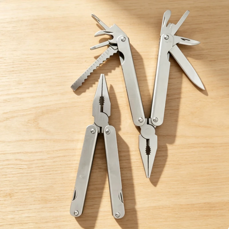 Outdoor-Camping-Handwerkzeug, Klappzange aus Edelstahl, Multifunktionales Kombinations-Überlebenswerkzeug, EDC-Wander-Gadget – Detail 3