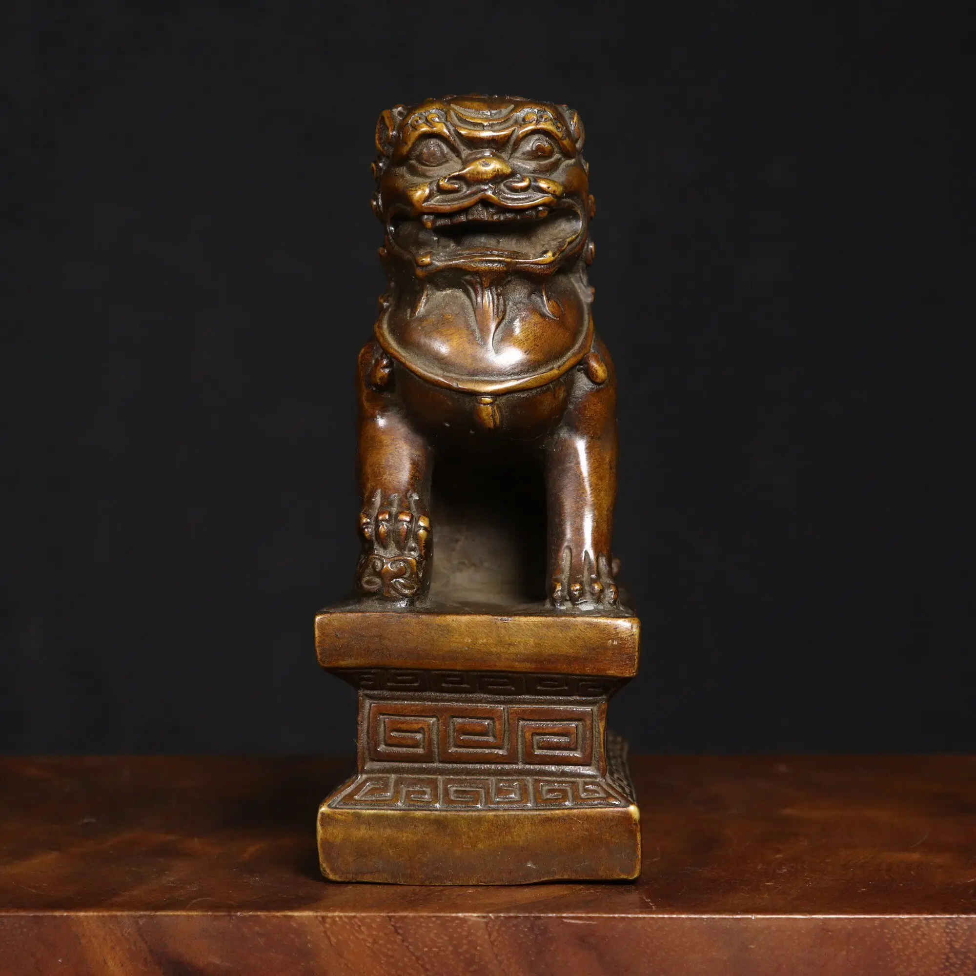 A Pair Chinese Feng Shui Vintage Copper Lions Statue Wealth Lucky Home Store Decor Craft Collection