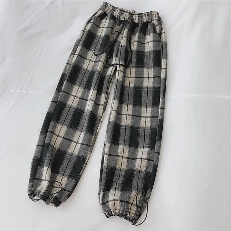 

2023 Autumn Winter Oversize Loose Sweatpants Women Plaid Print Sport Pants Thicken Fleece Straight Pants Female Casual Trousers