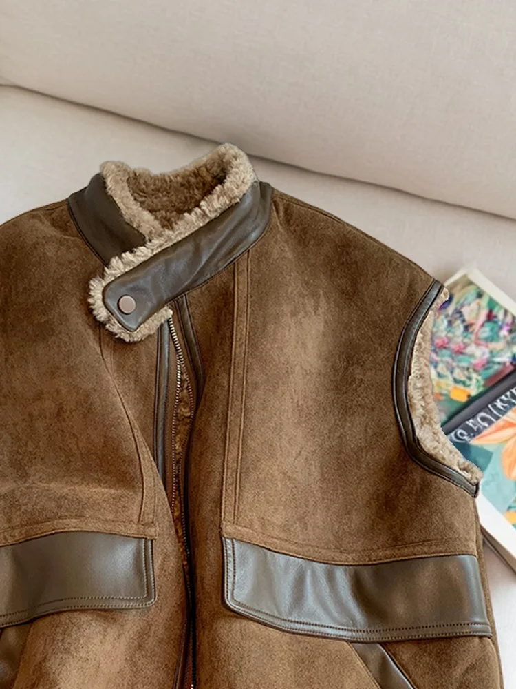 سترة نسائية عصرية من الصوف البني مع سحاب مرقع دافئ سميك بدون أكمام معطف نحيف كل مباراة ملابس الشارع الشهير قطع علوية مقصوصة