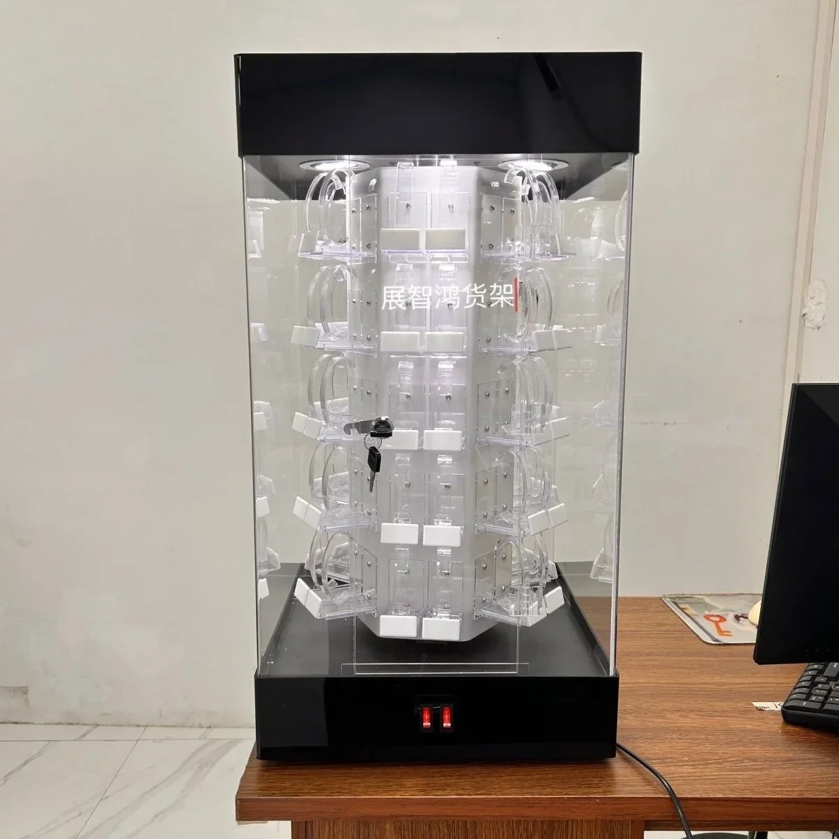 

Watch display stand and watch stand spotlight acrylic transparent display stand watch display stand rotating desktop women