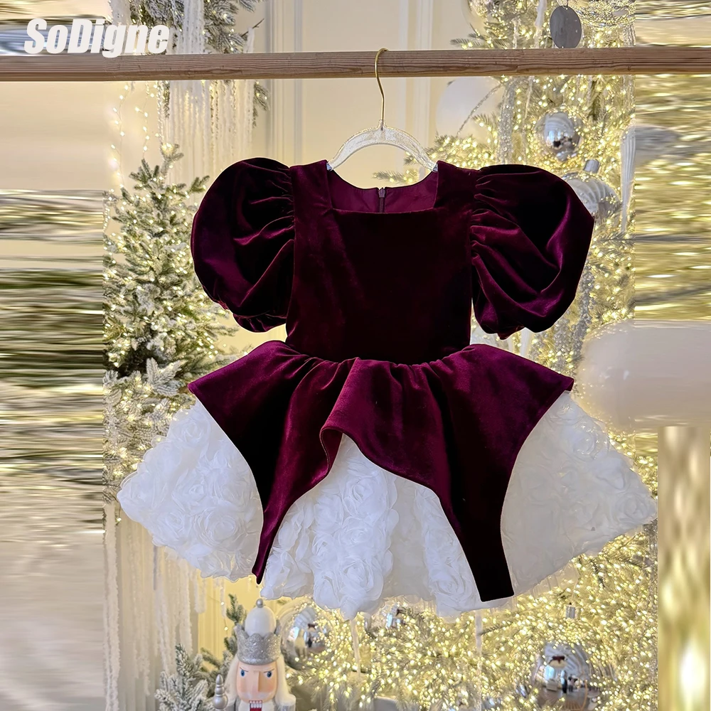 SoDigne 3D Fiore A-line Velluto Abito corto da ragazza di fiori Colletto quadrato Fiore Principessa Ragazza Gonna Abito da festa Abito per bambini Personalizzato
