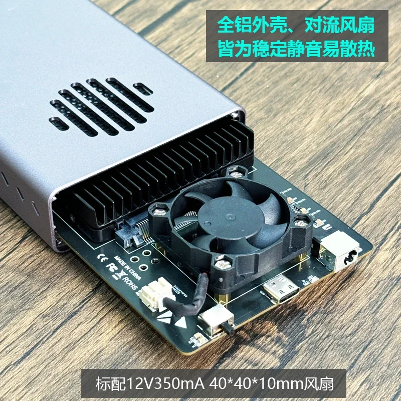 Custodia SSD da USB4 a U.3 NVMe + U.2 compatibile