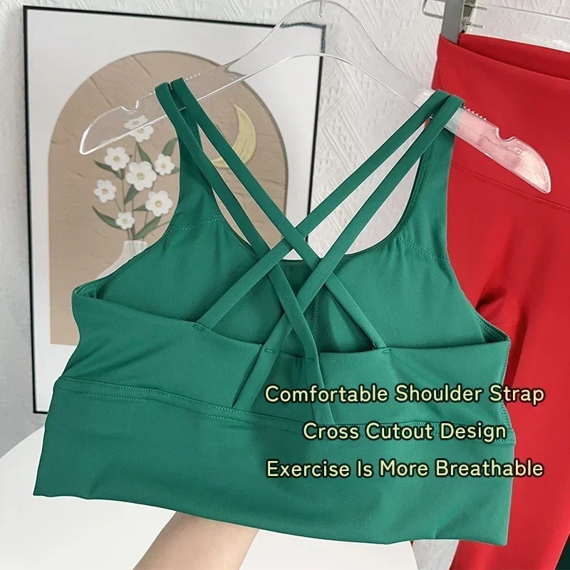 

Christmas style 2-piece yoga suit Solid color gym fitness set cross back yoga top Peach butt yoga pants Pilates running suit