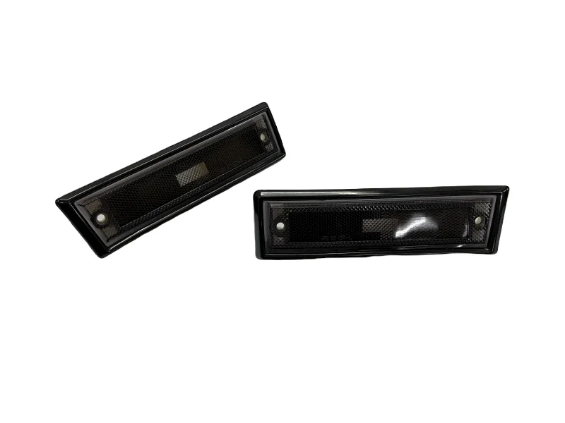 A Pair Side Marker Light Black Lens With Black Trim for Chevrolet GMC CK Pick Up Blazer Jimmy 81-91