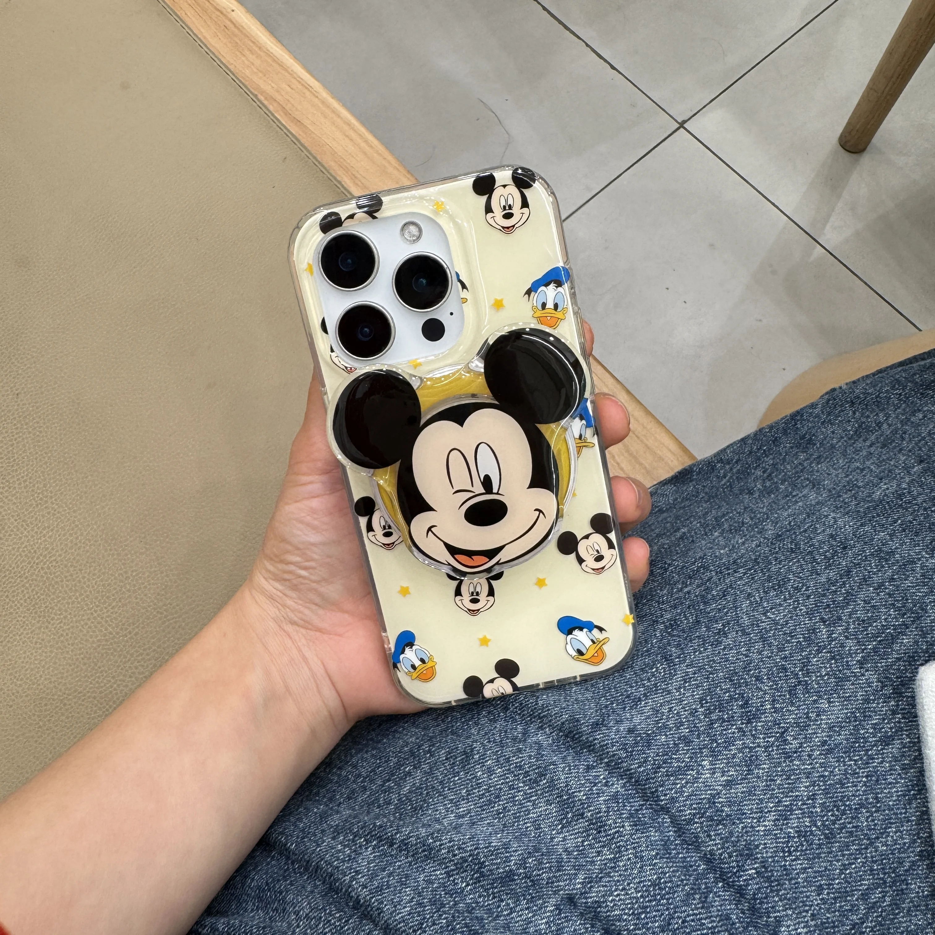 كارتون ديزني لدونالد داك ميكي ماوس شفط المغناطيس شل قوس جراب هاتف مريح آيفون 16 13 14 15 ProMax
