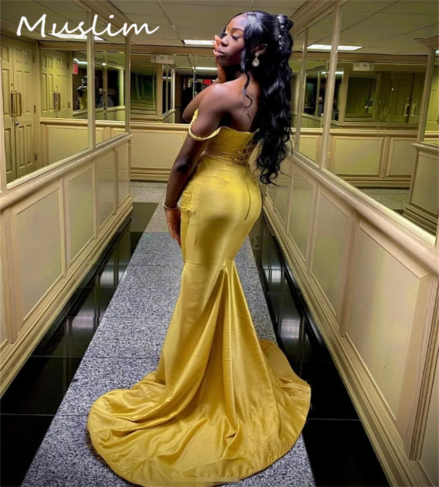 Amazing Gold Prom Dresses For Black Girls Off Shoulders Beaded Evening Dress Elegant Mermaid Formal Party Gowns Satin Customized