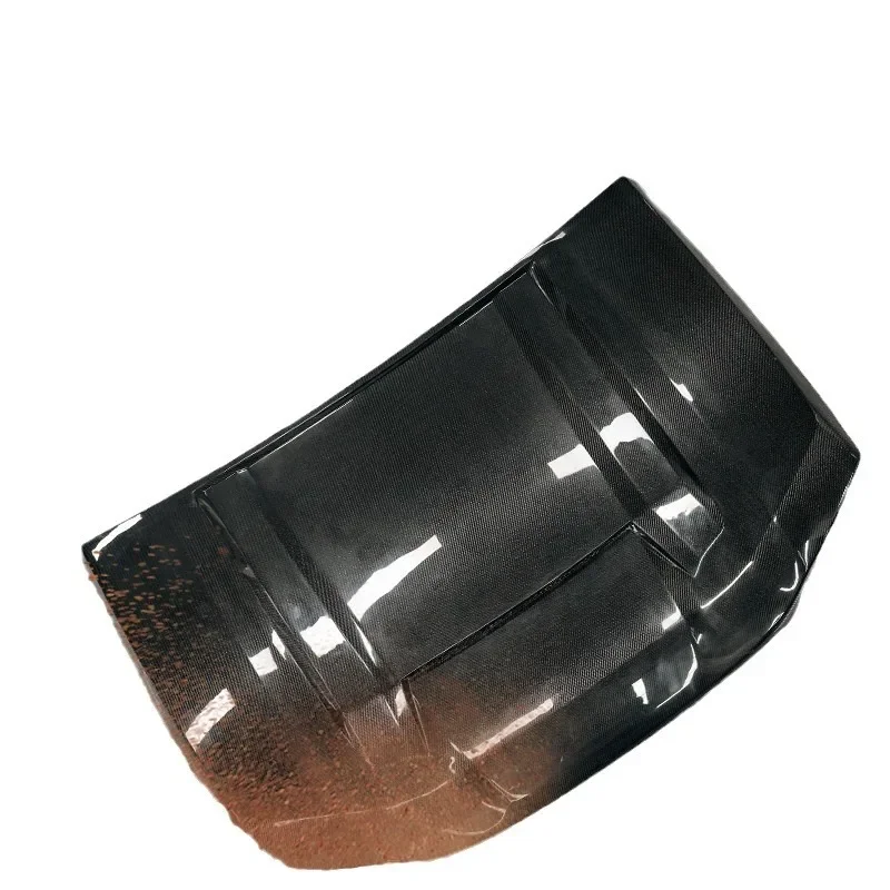 

Suitable for tank 700 real carbon fiber cover modification limited edition off-road special appearance modification