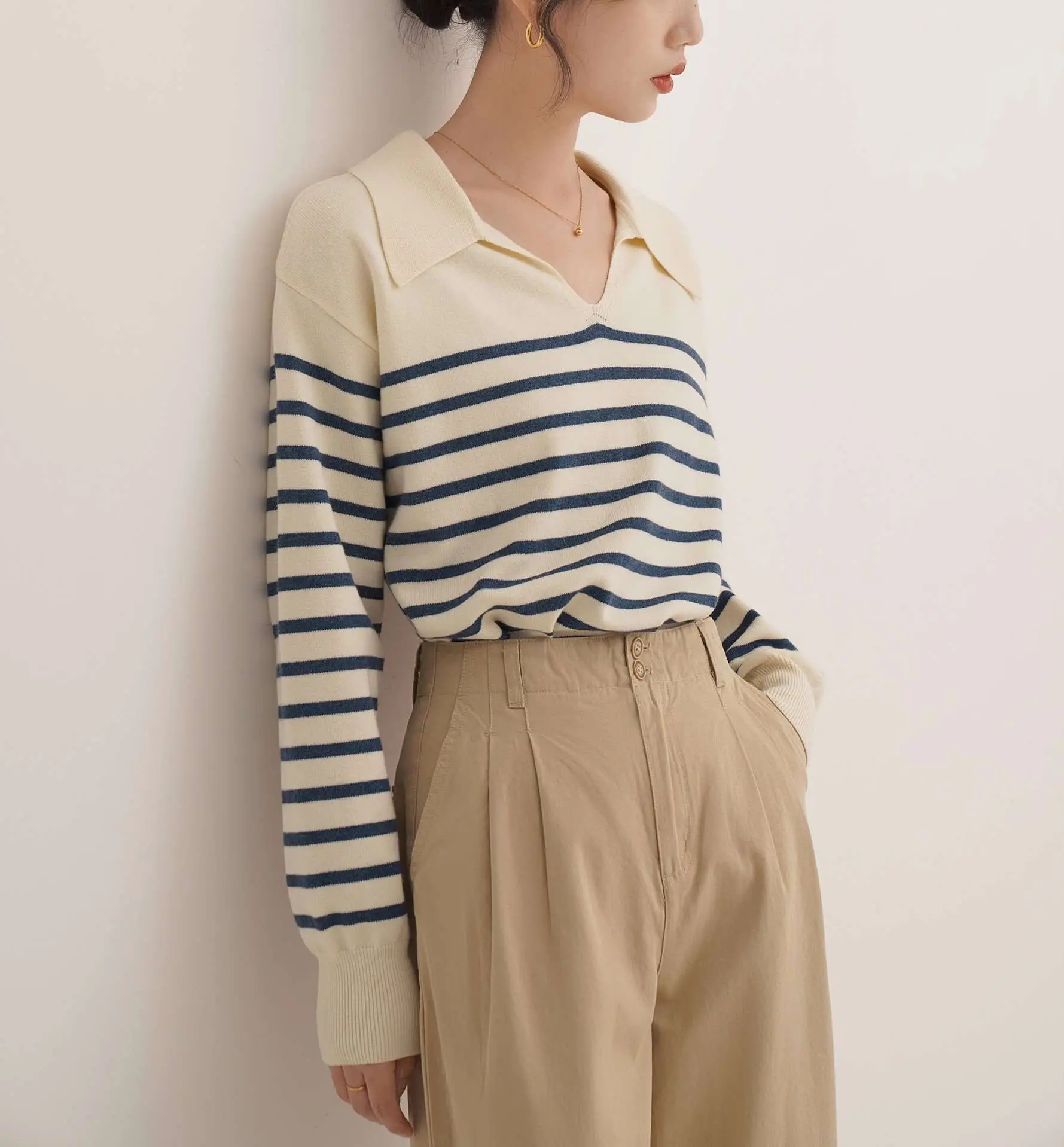 

French Sle Retro Striped Sweater Women's Spring V-ne Long Sve Knitted Top Bright Tead Detail Commute Faion
