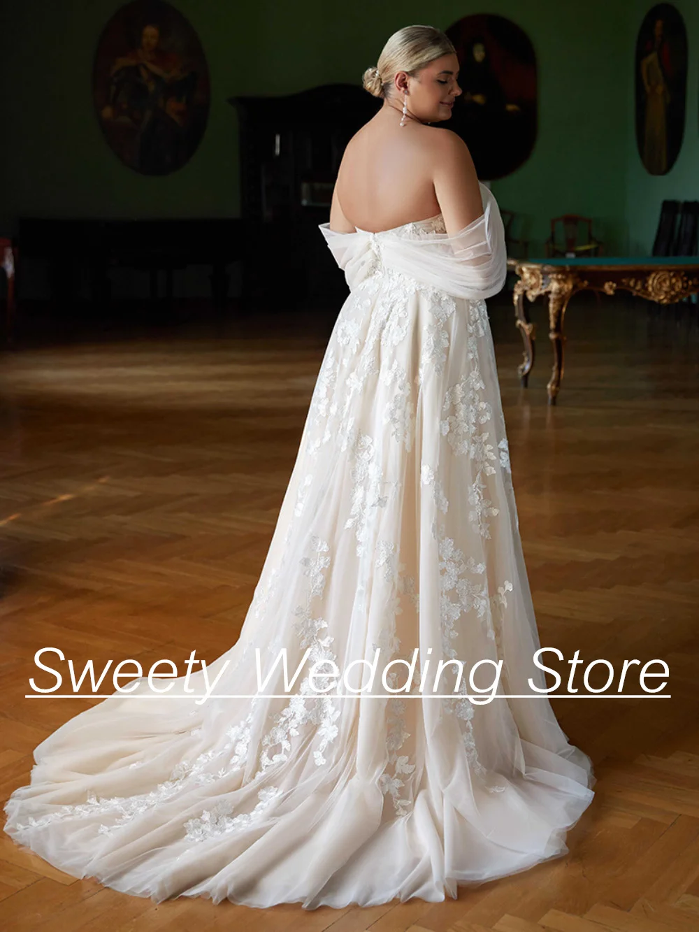 Plus Size Woman Wedding Dress Off The Shoulder V Neck Exquisite Applique Tulle A Line Champagne Bridal Gown Vestido Noiva