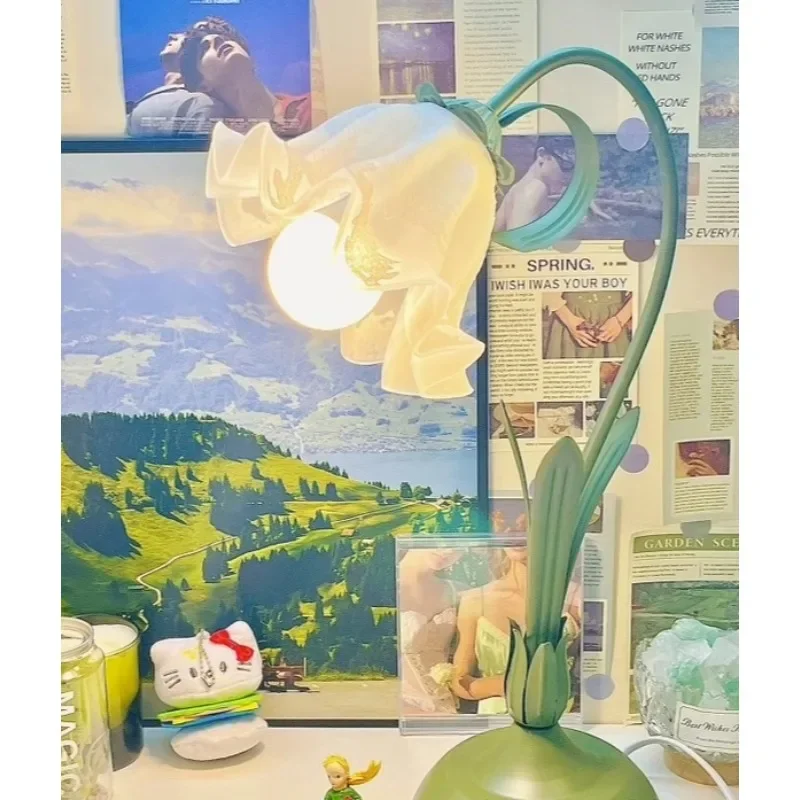 Imagem -02 - Orquídea Abajur de Vidro de Mesa Led Quarto Bedside Desk Lights Home Art Decoração Sala de Estudo Salão Itália Design