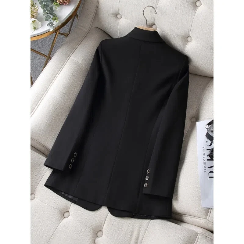 Giacca da abito casual kaki femminile primavera e autunno 2025 nuova versione coreana temperamento giacca sportiva sottile capispalla da donna top nero
