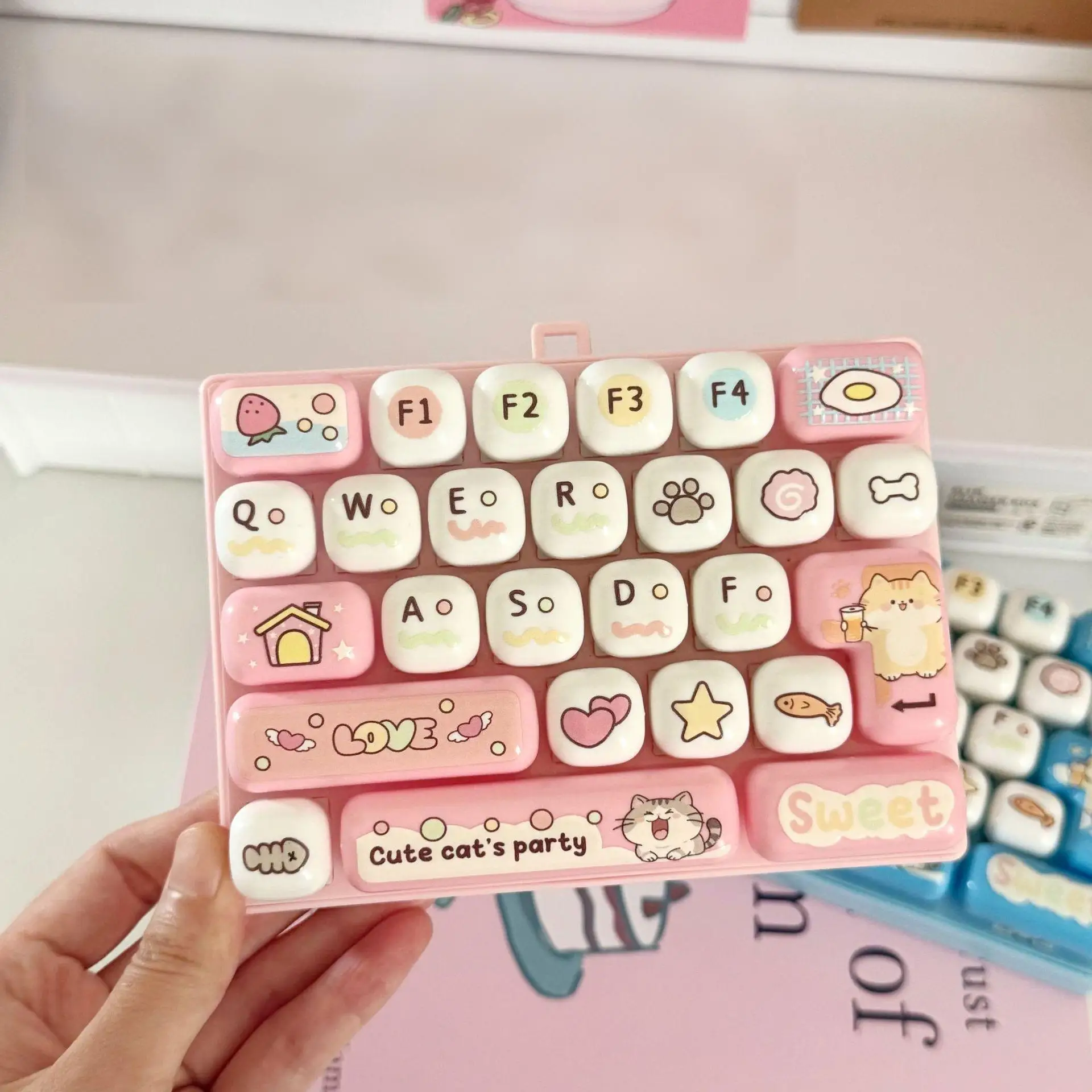 novo-e-popular-teclado-criativo-de-26-teclas-para-alivio-do-estresse-–-ferramenta-mecanica-terapeutica-pingente-popular-pequeno-presente-e-acessorio