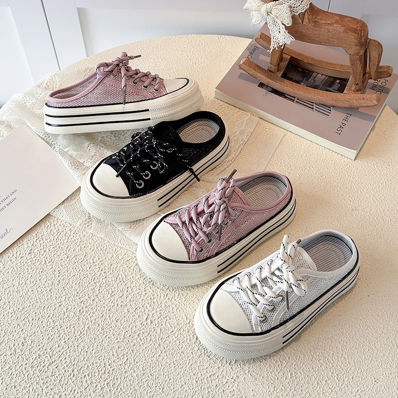 Fashion Korean Style New 2026 Summer Children's Sandals Girls' Thick Bottom Mesh Half Drag Comfortable Soft Bottom Beach Shoes