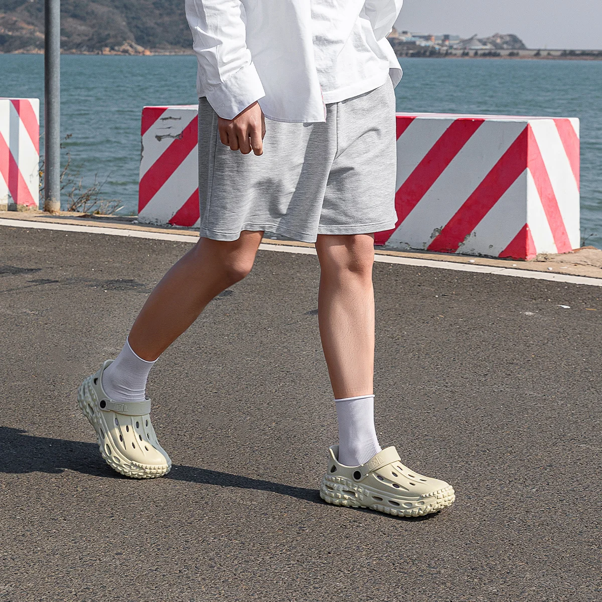 Summer Men Outdoor Sneakers EVA Non-slip Thick Bottom Sandals Fashion Comfortable Outdoor Casual Shoes image 3