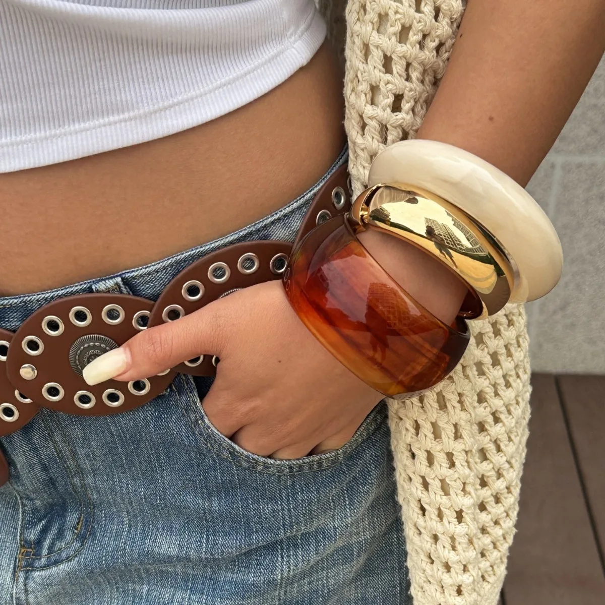 

Vintage Coffee Brown Geometric Acrylic Resin Bangles for Women Punk Irregular Metal Wide Cuff Bracelets Bangle Pulseras Jewelry