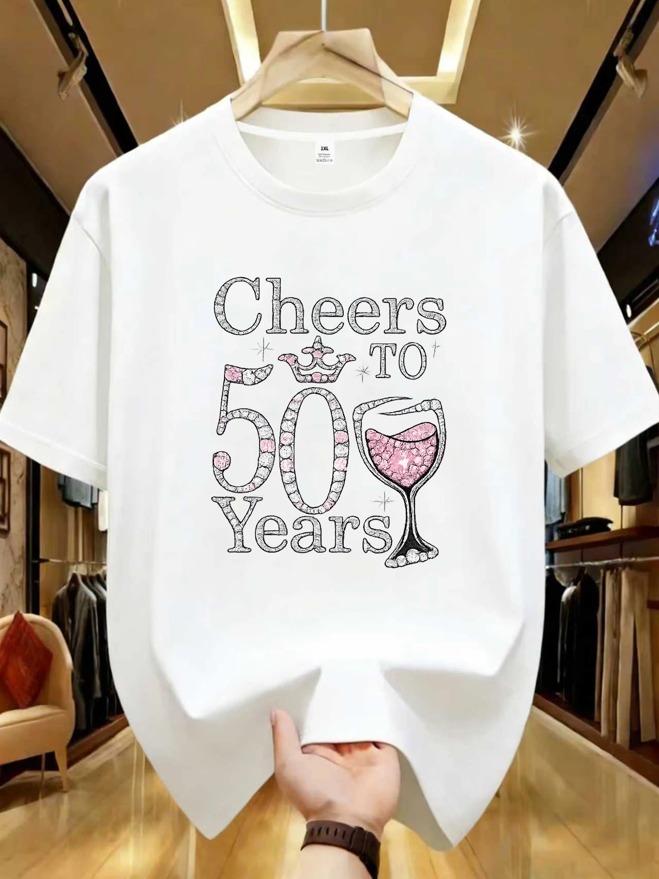 

【WZM104170】Женская футболка больших размеров с принтом винных бокалов, круглым вырезом, летняя, повседневная, с короткими рукавами, в уличном стиле, универсальная.