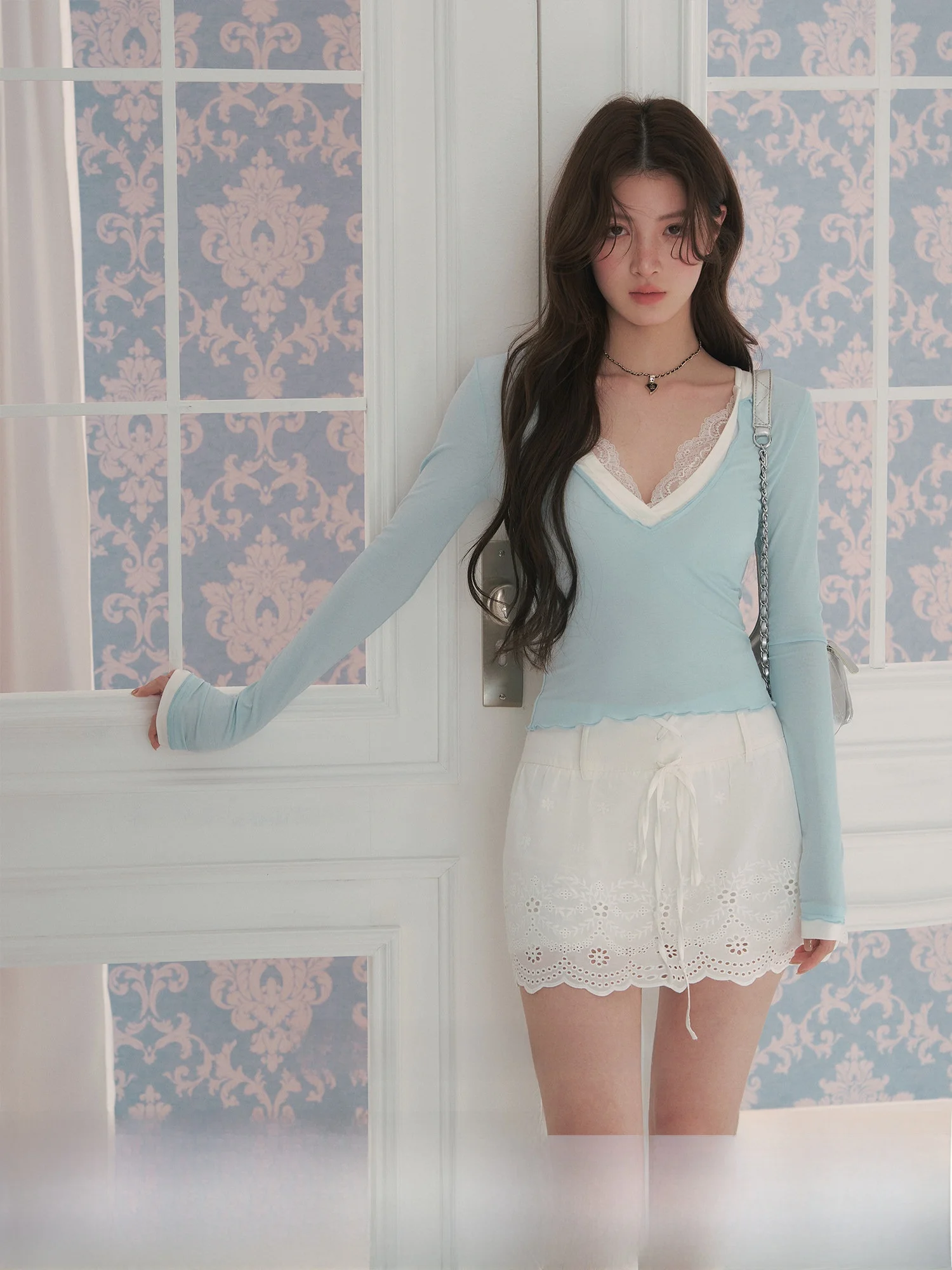 

Sweet Splice Knitted T-shirt Women's V-neck Casual Style Summer Long Sleeve Cotton Polyester Blend Comfortable Fit Tee