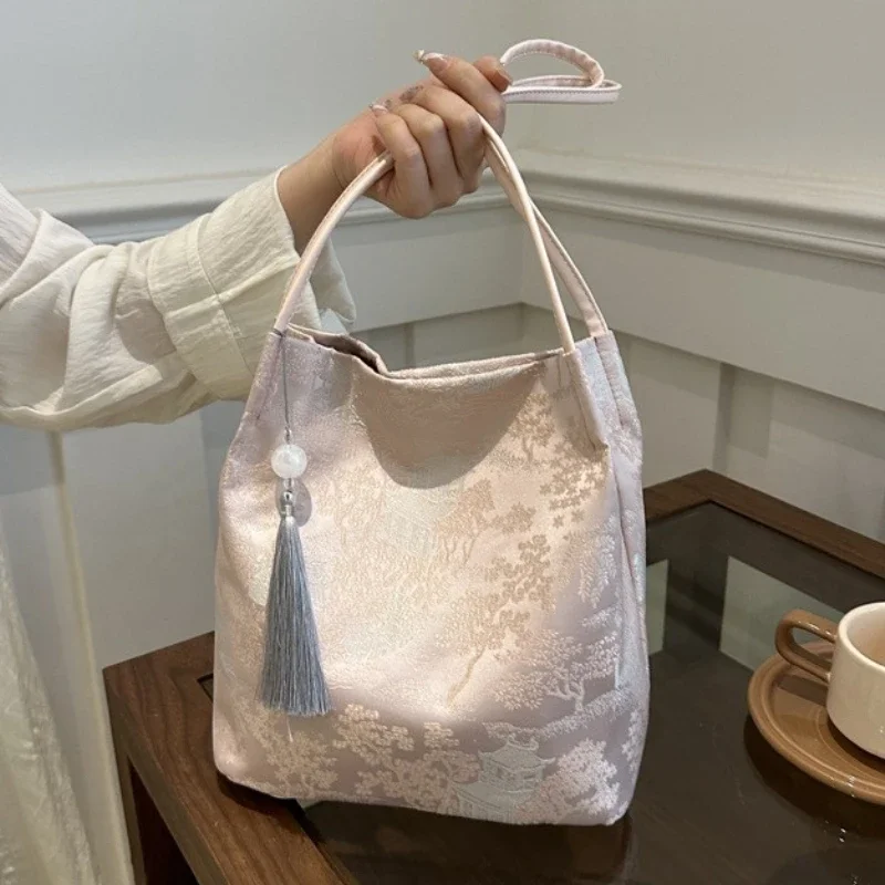 حقائب كتف نسائية نمط صيني جديد مزاجه أنيقة متقدمة ريترو حمل حقيبة الموضة سعة كبيرة كل مباراة حقائب اليد