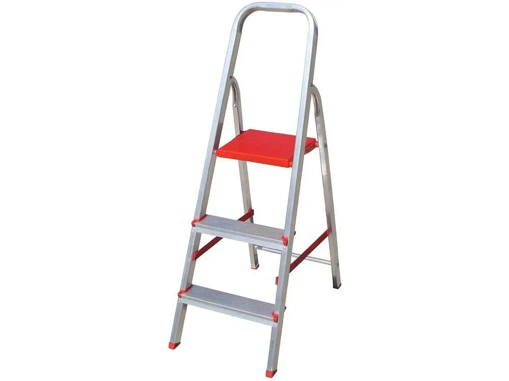 Botafogo 3-Step Folding Aluminum Ladder