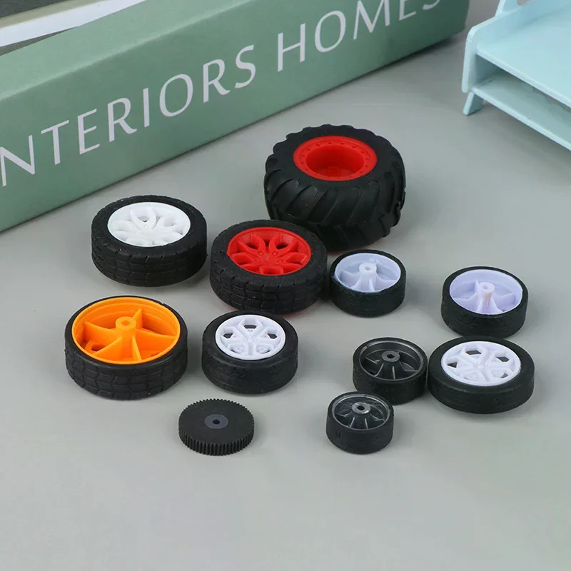 10PCS PC Toy Wheel Rubber Rim Tyres DIY Mini Technology 4WD Colorful Tires Hole Dia 2mm 2.5mm 3mm for RC Model Cars Toycars Part