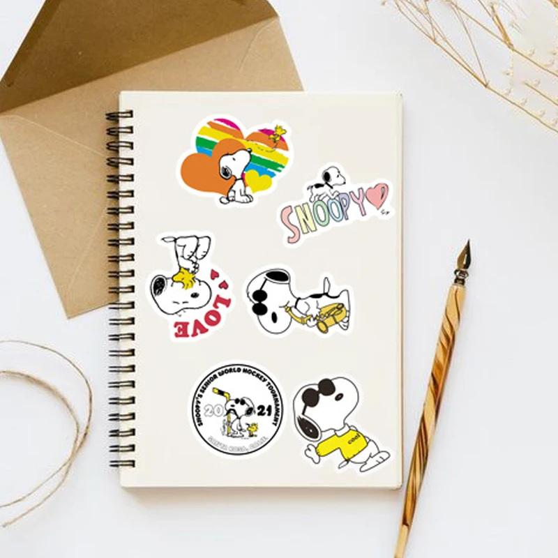 Miniso Cartoon Animation Snoopy 50Pcs Sticker Snoopy Graffiti Sticker Water Cup Luggage Laptop Handbook Waterproof Sticker