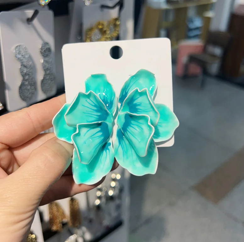 European and American Fresh Countryside Style Alloy Drip Oil Flower Earrings