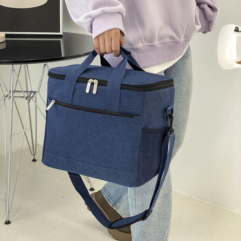 33L picnic bag Single shoulder crossbody outdoor waterproof lunch bag thickened aluminum film thermal insulation bag