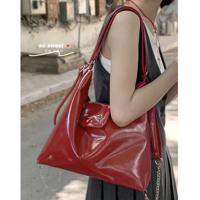 Cherry Red Bow Large Capacity Shoulder Bag 2024 New Cool Girl Magnetic Buckle Zipper Backpack Commuter Classroom Crossbody Bags