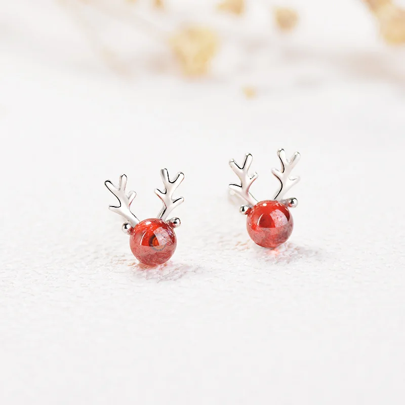 Vintage Delicate Cute Little Elk Earrings Christmas Gift Student Red Wine Red Pomegranate Round Bead Antler Earrings