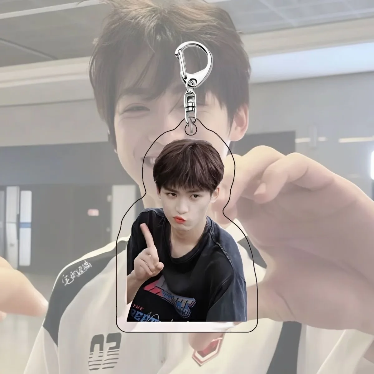 

Ziyu знаменитость периферийные устройства обратная любовь мужской свинец двусторонний акриловый брелок для косплея рюкзак кулон креативный подарок