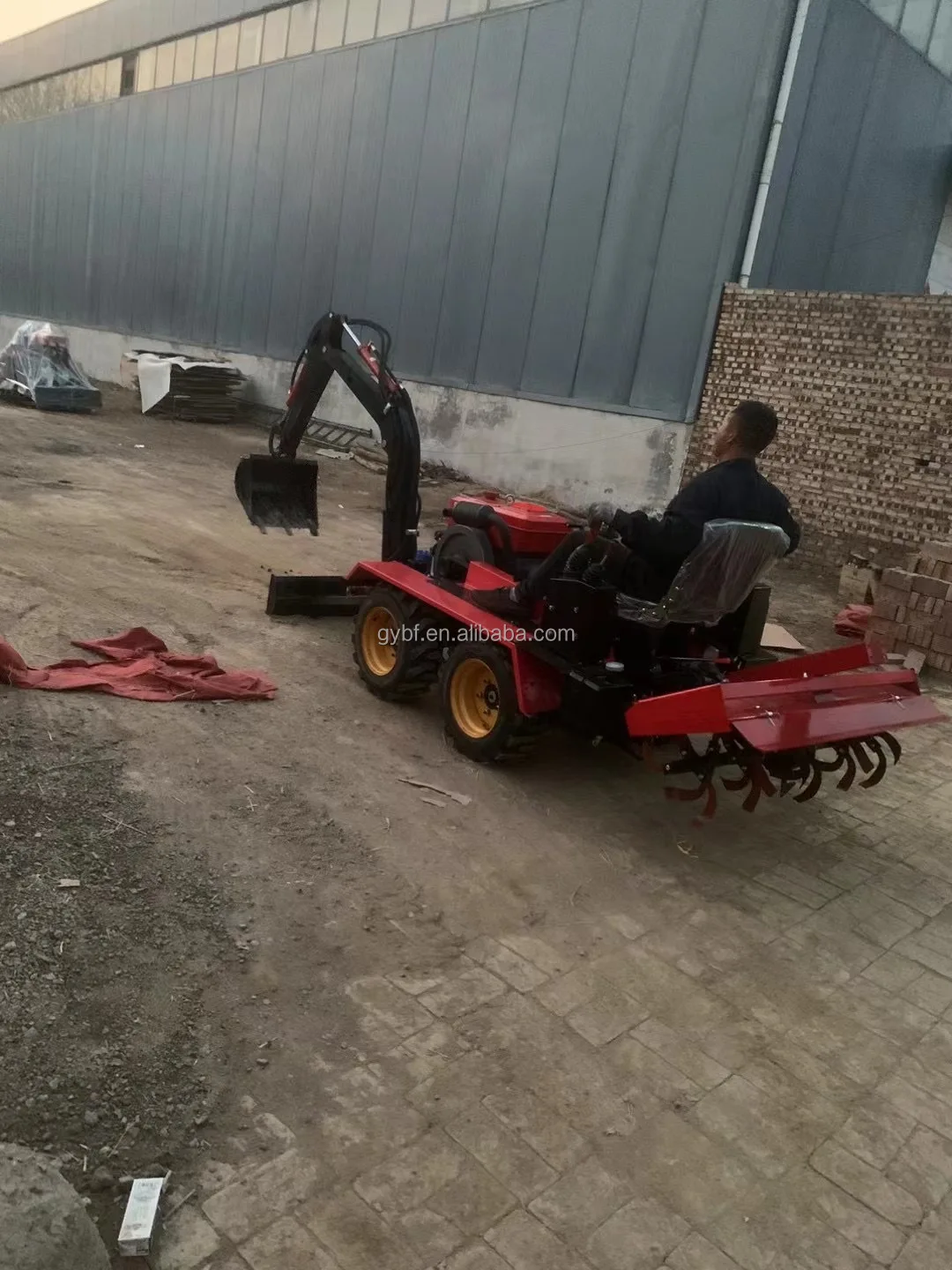 Bulldozer Equipment Remote Control Mini Crawler Cultivator