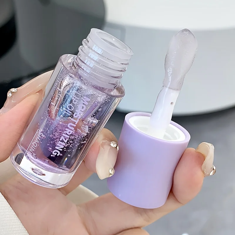 唇に潤いを長時間持続させる4色の保湿リップグレーズ 秋冬の乾燥対策に最適な美容ソリューション