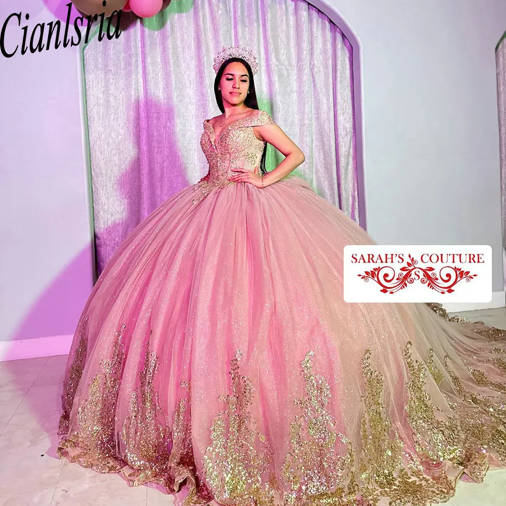 Pink Glitter Crystal Bow Quinceanera Dresses Ball Gown Gold Sequined Appliques Lace Sweet 15 Birthday