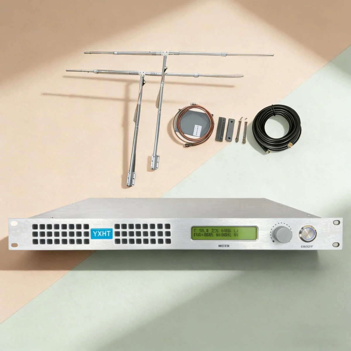 

Community 250W FM Transmitter Kit Antenna & Cable, Scenic Broadcast, Full Band Forced Air Cooling OEM