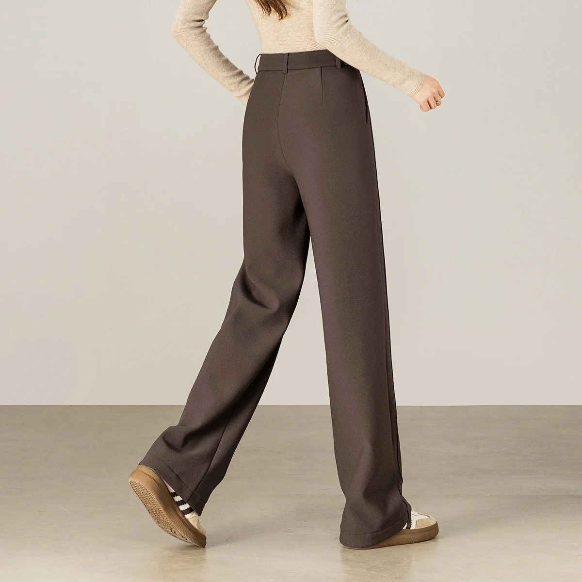 SENTUBILA Women's Coral Fleece Pants 2025 Winter Loose O-shape Segmentation Line Trousers Slim Casual Simple Bottoms 154KA2801