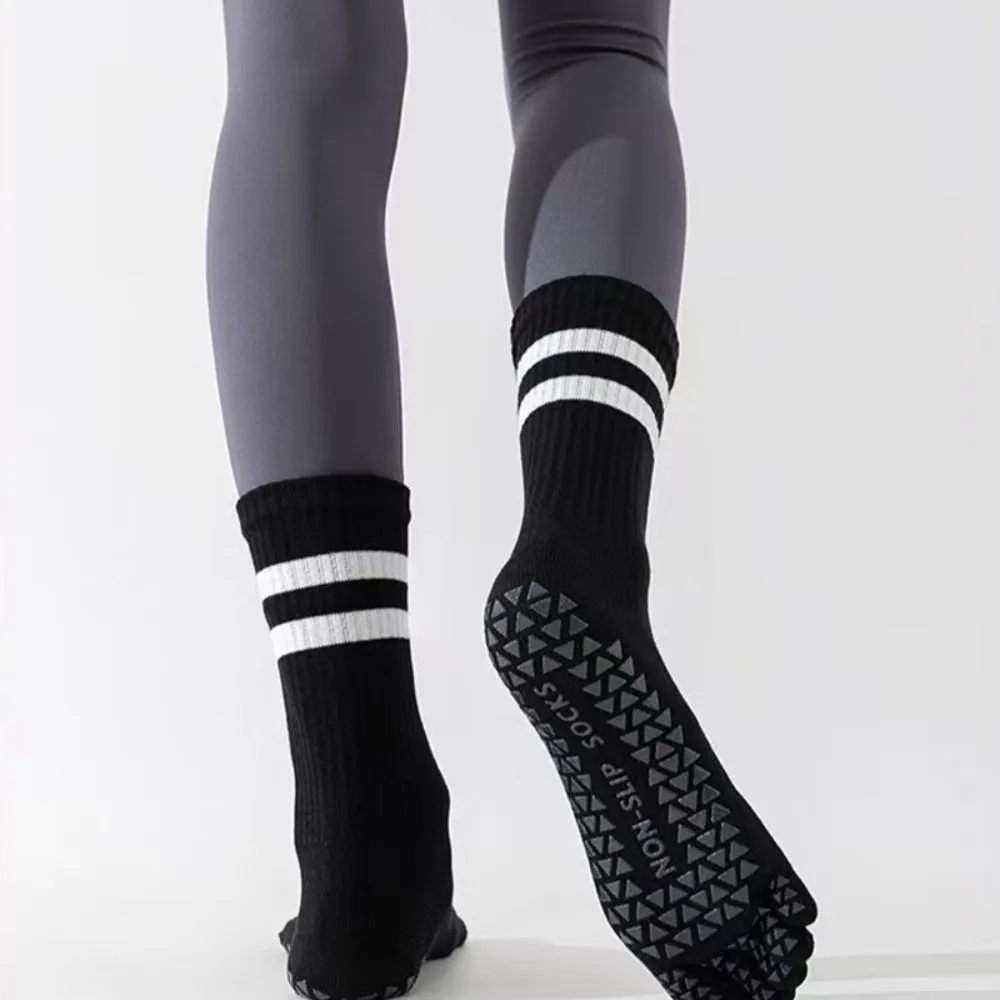 

Anti-slip Women's Non-slip Yoga Socks Silicone Long Mid-calf Five-toe Socks Five Finger Stripe Floor Toe Socks Four Seasons