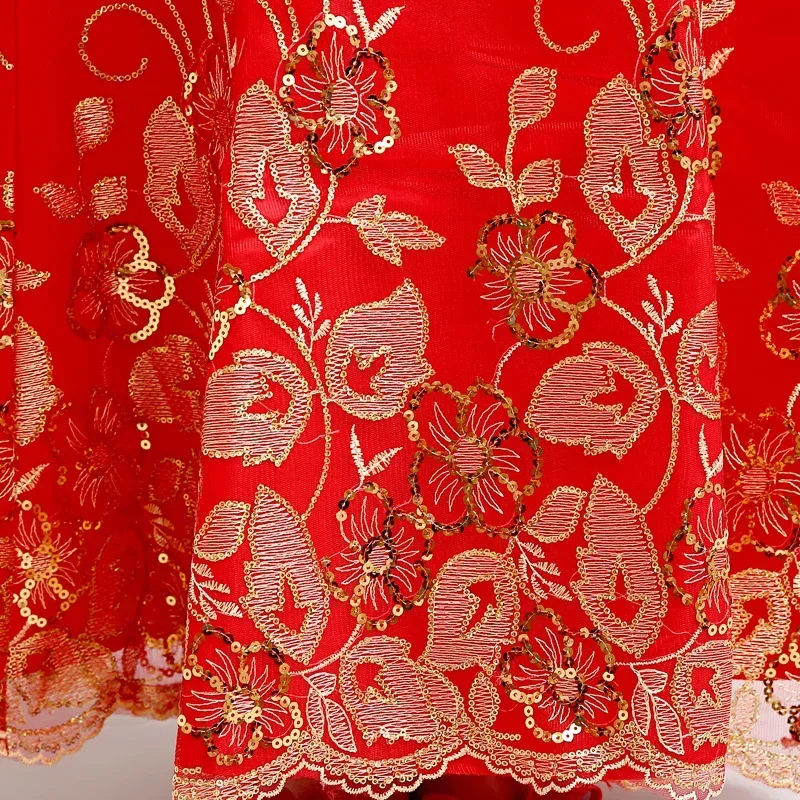 Abito da sposa cinese rosso femminile lungo manica corta Cheongsam oro sottile abito tradizionale cinese da donna Qipao per la festa di nozze