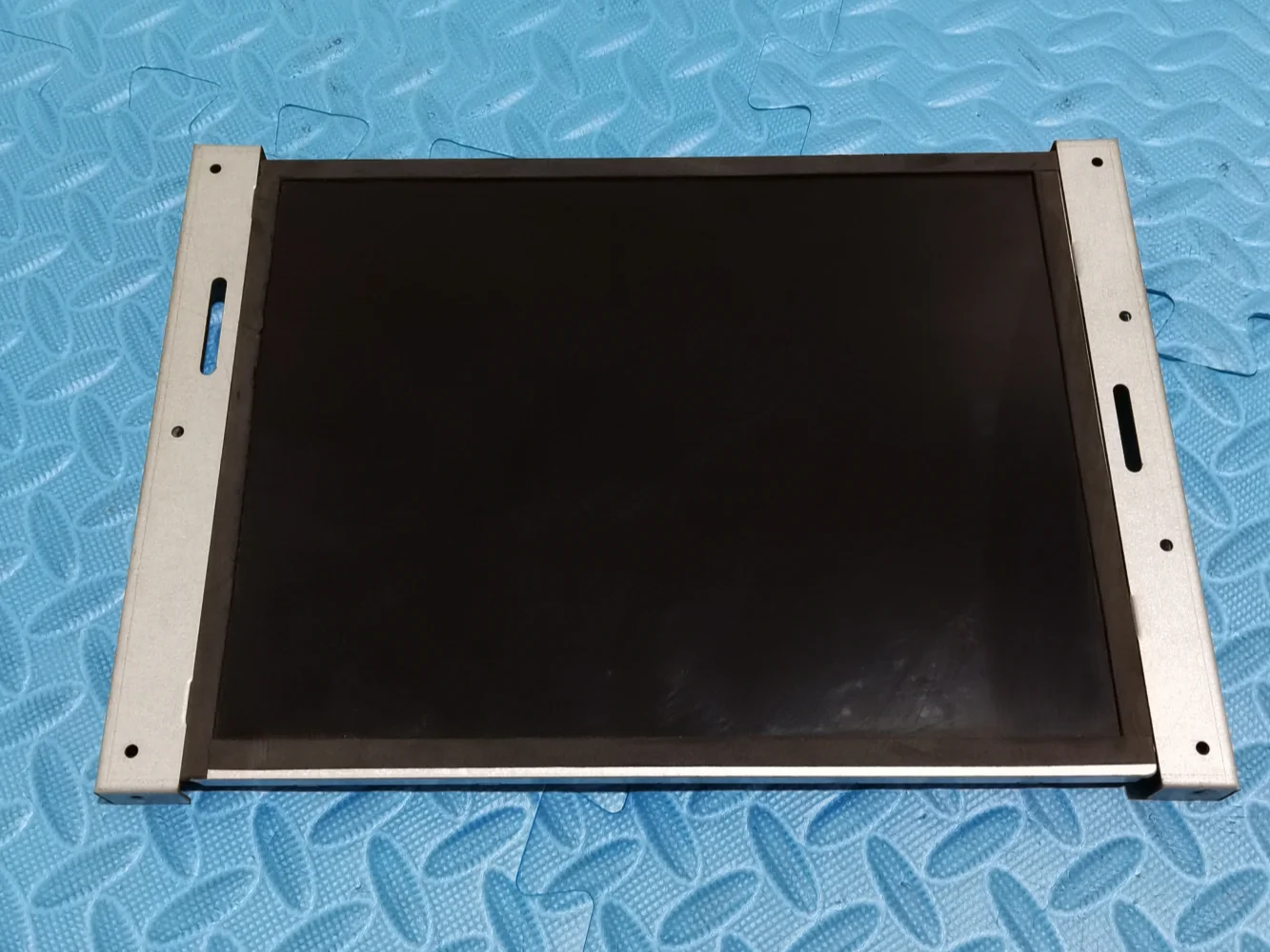 

Free Shipping Original G104X1-L04 10.4" inch LCD Display Screen Panel For CMO 1024*768