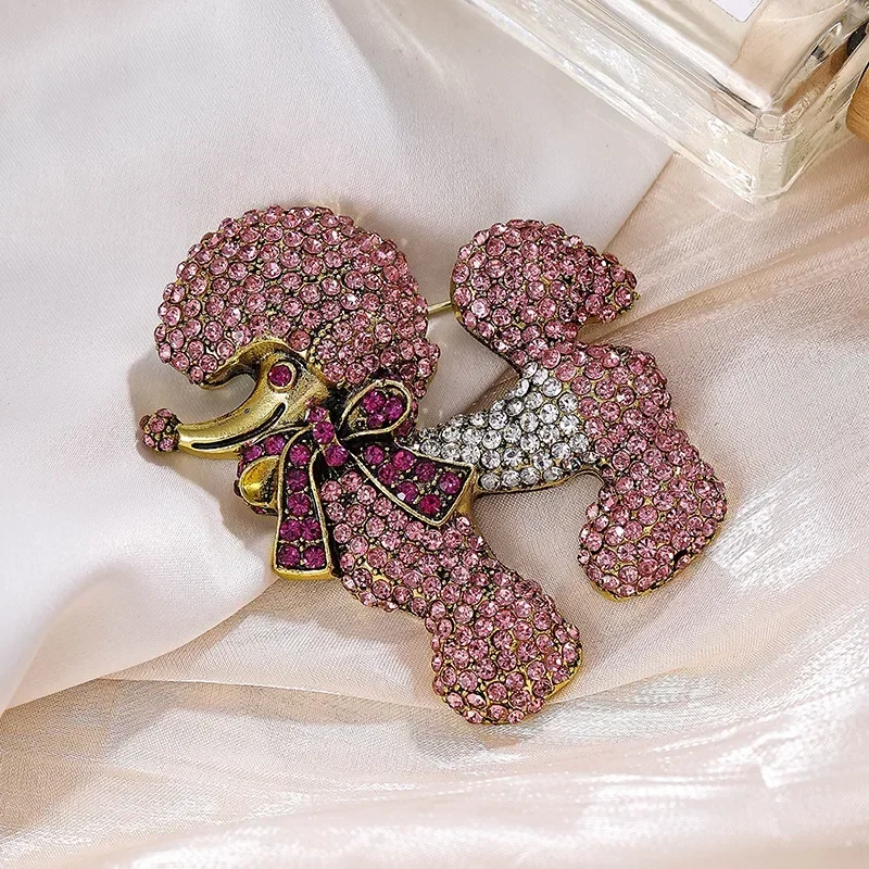 Vintage Gorgeous Imitation Crystal Poodle Dog Brooch Cute Animal Badge Fittings Men/Women\'s Suits Dresses Corsage Accessories