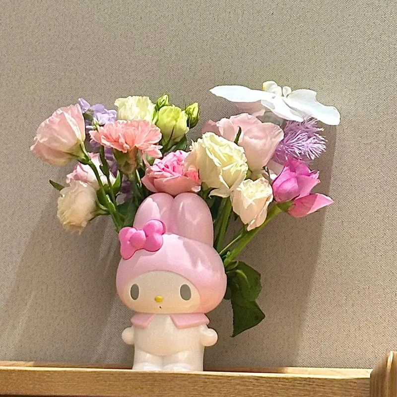 ハローキティ化粧ブラシオーガナイザーデスクトップ装飾玩具フィギュアアニメーション派生文具収納容器ギフト