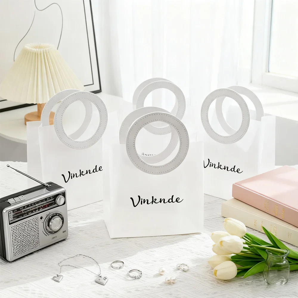 

50Pcs PVC PP Transparent Frosted Durable Gift Bag for Wedding Birthday Christmas Custom Logo Makeup Perfume Jewelry Packaging