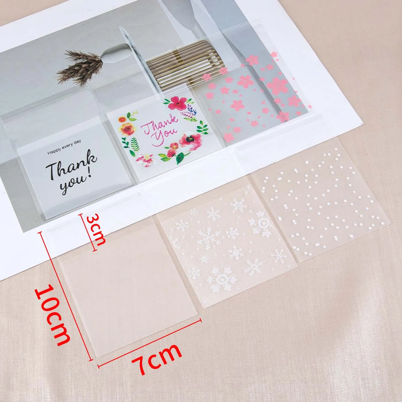 50pcs 100 pcs Fashion Flowers Opp Bags 7x10cm Transparent Self-Adhesive Bags Jewelry Display&Packaging Biscuits Baking Storage