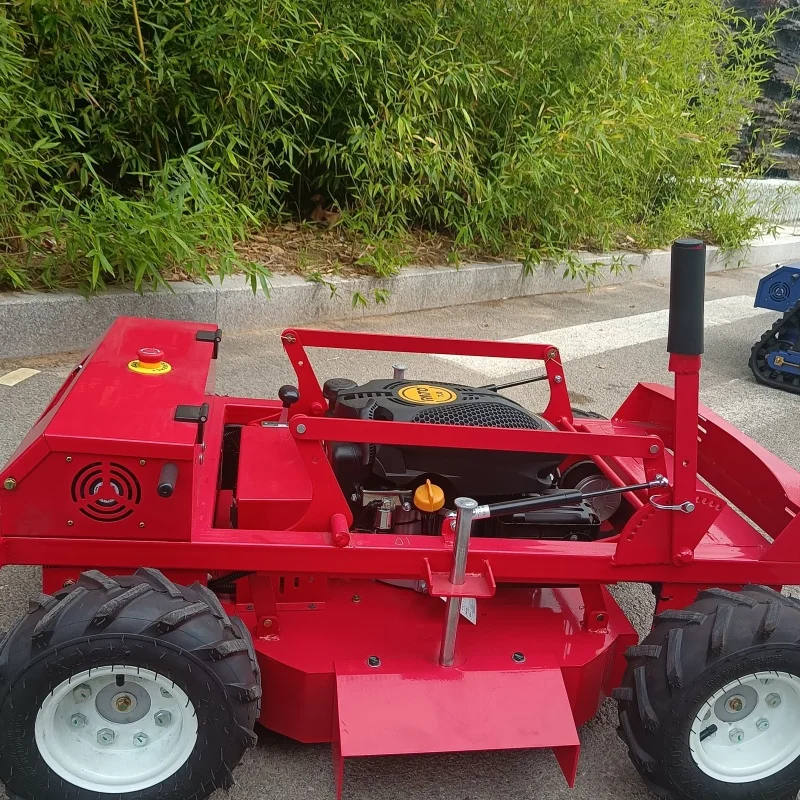 Mesin pemotong rumput tanpa kabel kendali jarak jauh yang dapat disesuaikan dapat disesuaikan untuk aplikasi multi skenario standar Euro 5