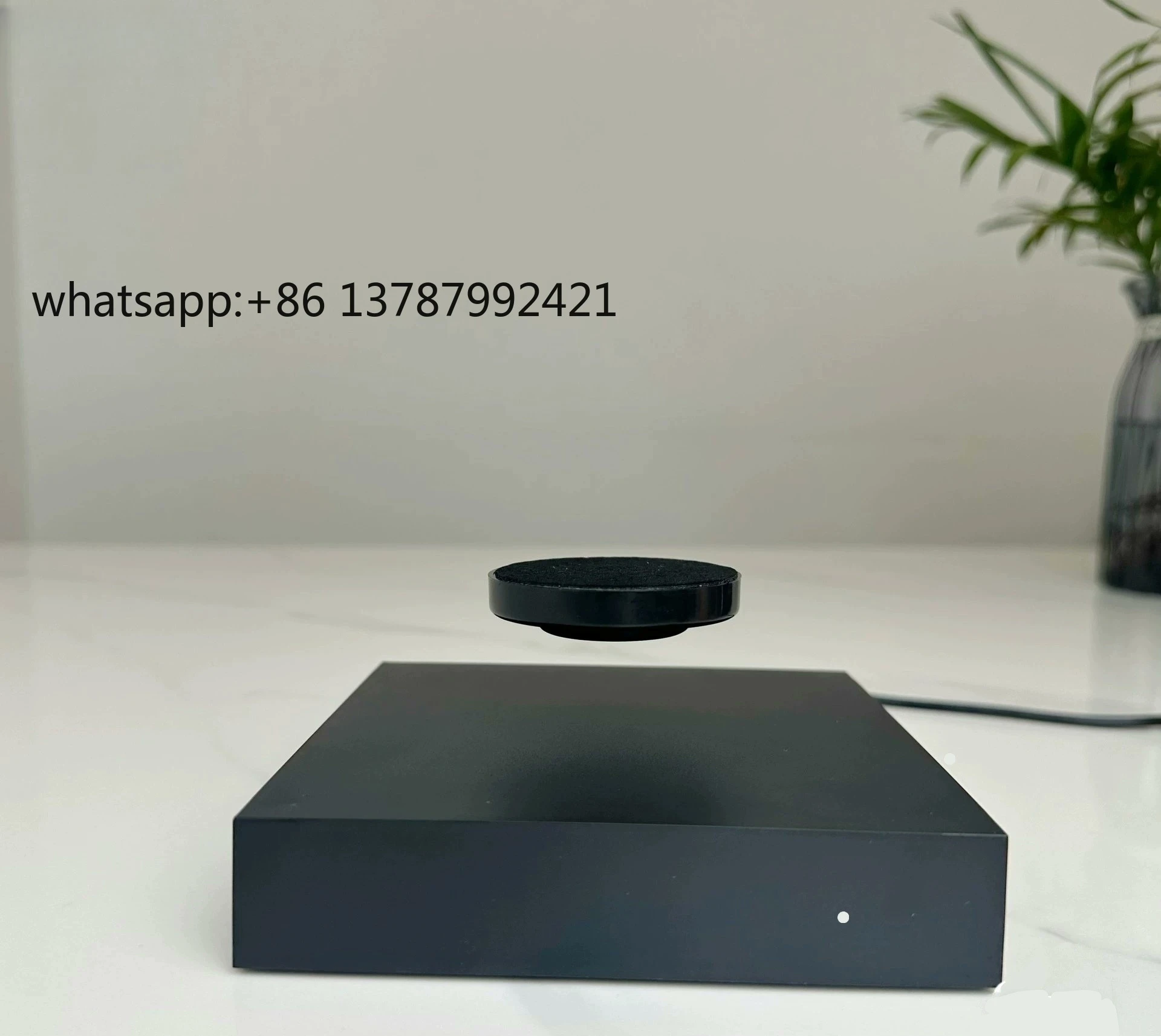 Magnetic levitation advertising display stand, magnetic  creative ornament, can hold 300g exhibit ornaments