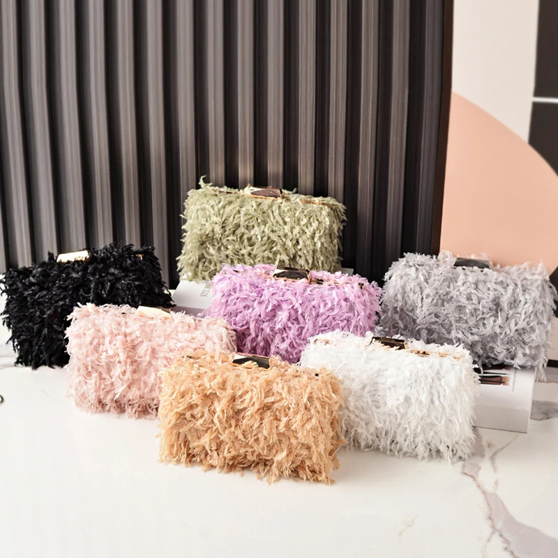 

Новинка 2023 года, роскошный дизайнерский вечерний клатч, сумка с пушистыми перьями и кисточками, женское платье для банкета и ужина, свадебные сумки на цепочке