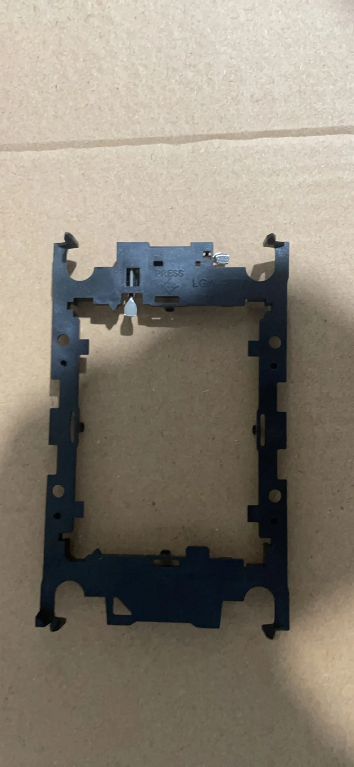 FOR LGA4677 E1B/E1A radiator plastic base/buckle, fixed CPU bracket/bracket new